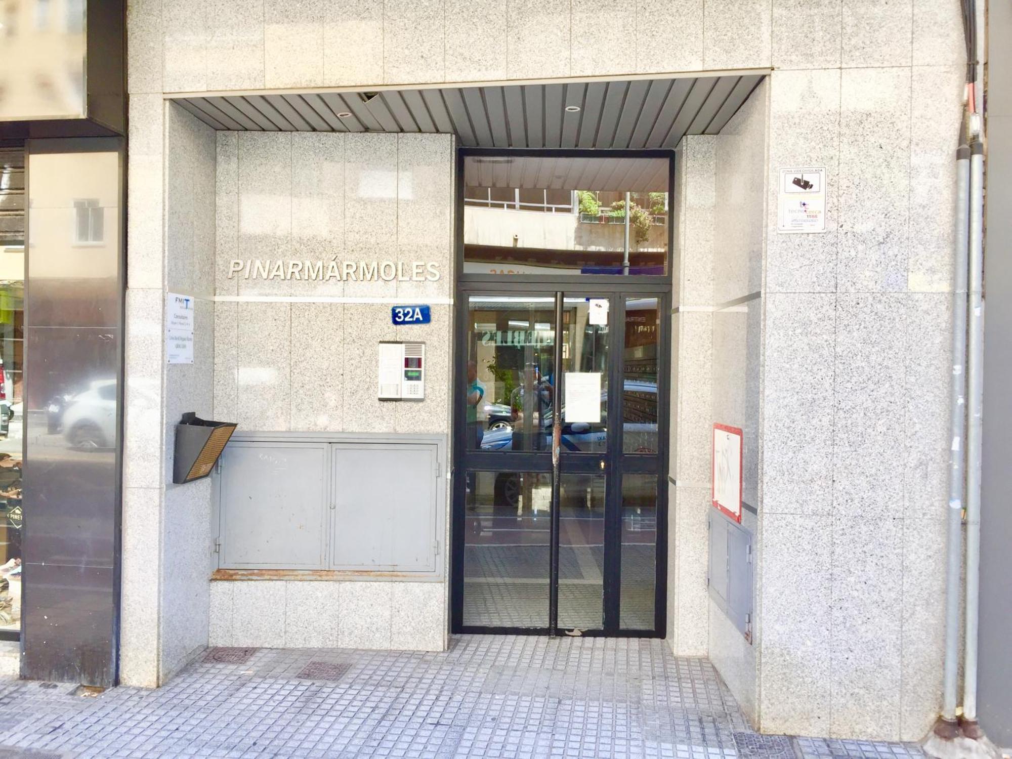 Centro,Corteingles, Y Parking Málaga Exteriör bild
